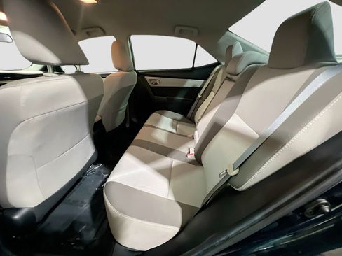 Used 2018 Toyota Corolla LE w/ Carpet Mat Package (TMS) image 16