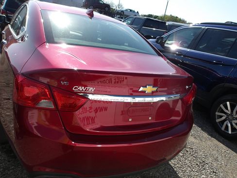 Used 2018 Chevrolet Impala Premier w/ Premier Confidence Package FWD image 2