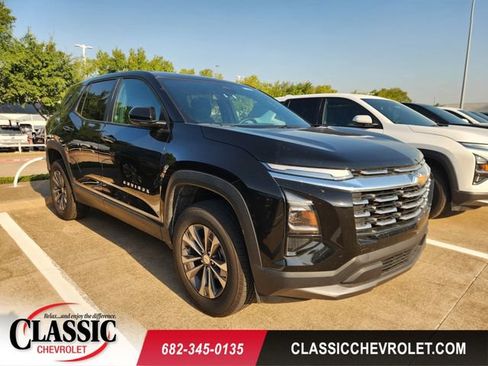 Used 2026 Chevrolet Equinox LT FWD image 1