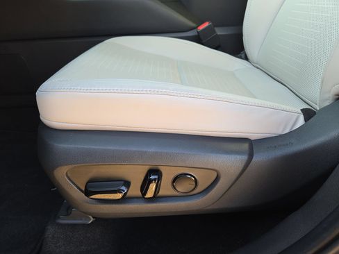 Used 2025 Lexus TX 350 FWD w/ Technology Package image 17