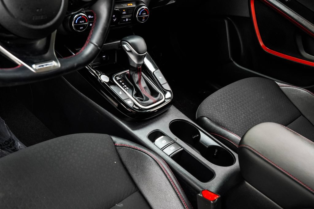 Used 2023 Kia Soul GT-Line w/ GT-Line Technology Package FWD image 22