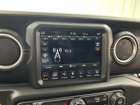Used 2021 Jeep Wrangler Unlimited Sahara w/ Dual Top Group AWD/4WD image 14