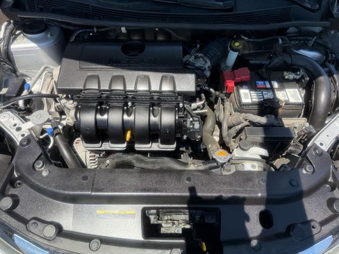 Used 2019 Nissan Sentra SV FWD image 18