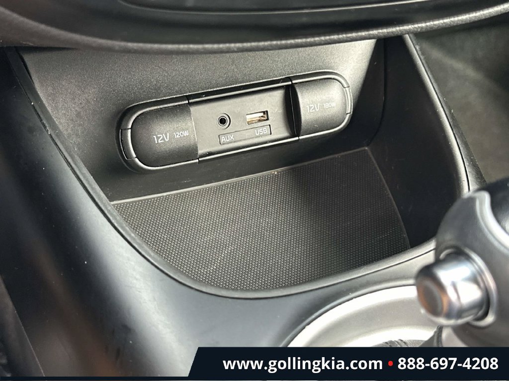 Used 2017 Kia Soul FWD image 23