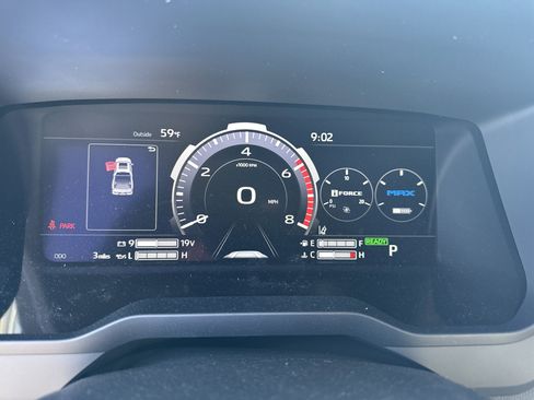 New 2026 Toyota Tundra Limited AWD/4WD image 19