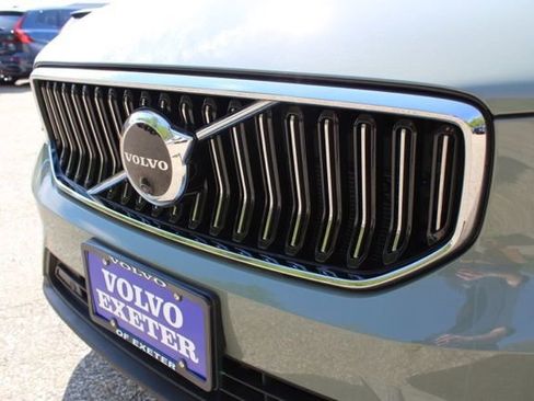 Certified 2023 Volvo XC40 B5 Ultimate w/ Climate Package AWD/4WD image 14