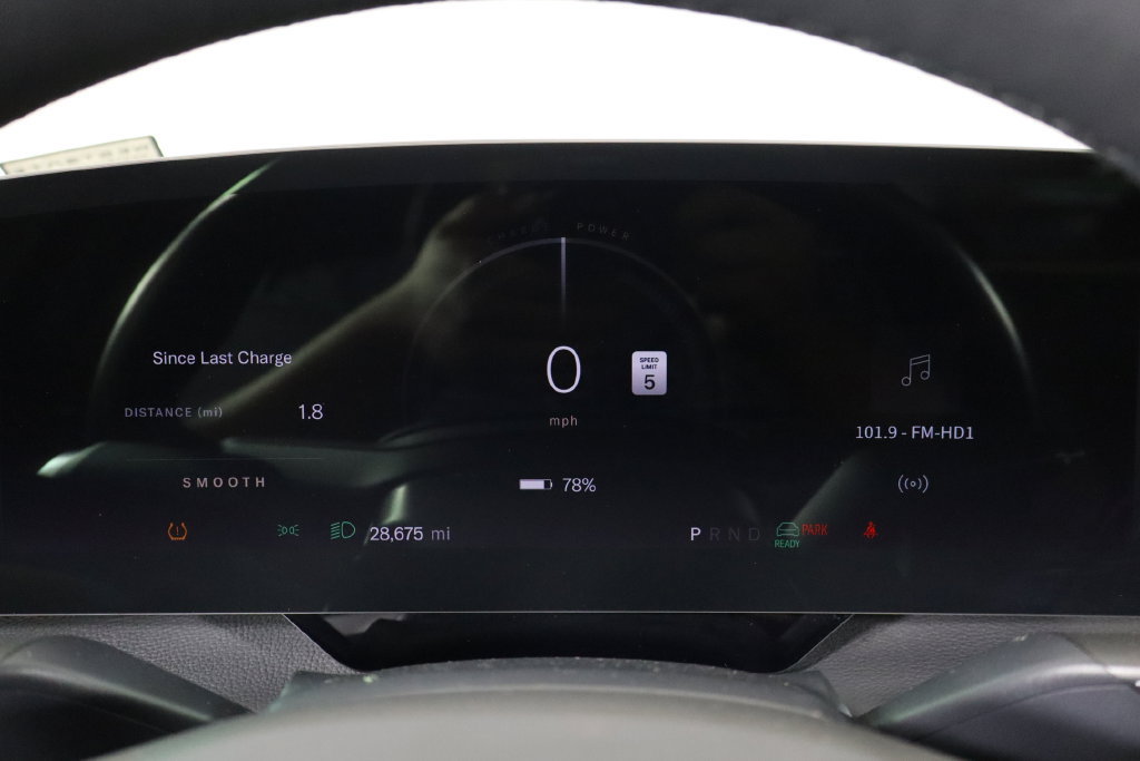 Used 2023 Lucid Air Touring AWD/4WD image 11