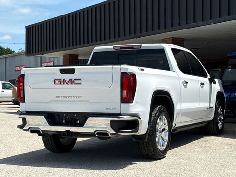 Used 2022 GMC Sierra 1500 SLT AWD/4WD image 10