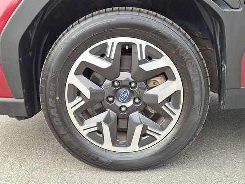 Certified 2025 Subaru Forester Premium image 8