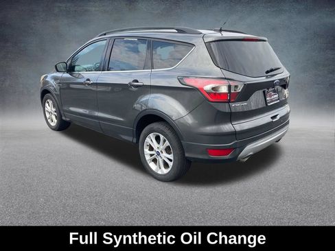 Used 2017 Ford Escape SE w/ SE Leather Comfort Package AWD/4WD image 3