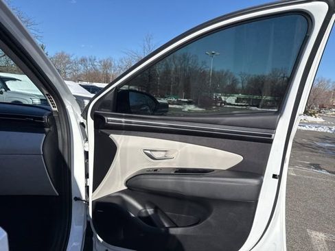 Certified 2023 Hyundai Tucson Limited image 36