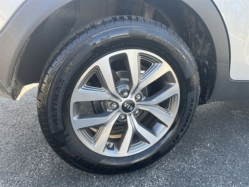 Used 2016 Kia Sportage LX w/ LX Popular Package image 4