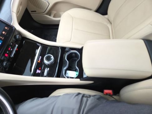 Used 2021 Jeep Grand Cherokee L Limited w/ Luxury Tech Group II image 66