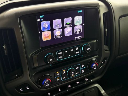 Used 2018 GMC Sierra 1500 SLT w/ All Terrain Package AWD/4WD image 86