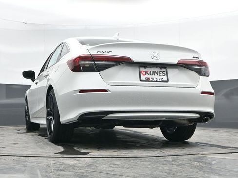 New 2026 Honda Civic Sport image 40