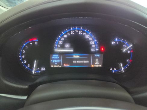 Used 2016 Cadillac XTS Luxury w/ Driver Awareness Package FWD image 32