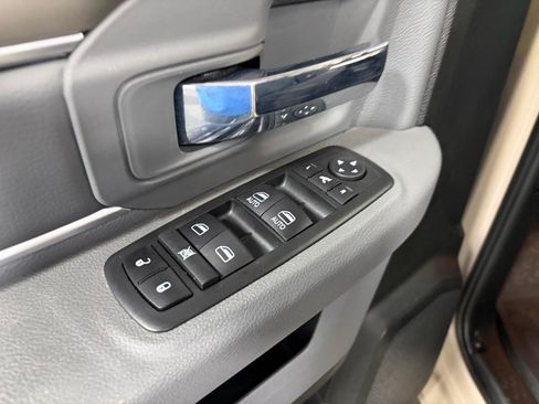 Used 2019 RAM 1500 Warlock AWD/4WD image 28