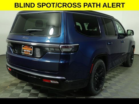 New 2026 Jeep Grand Wagoneer Limited AWD/4WD image 9