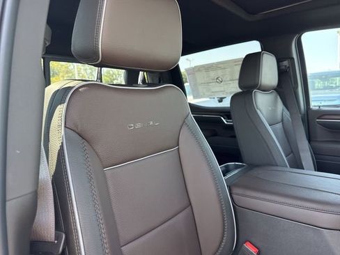 New 2026 GMC Sierra 1500 Denali w/ Technology Package AWD/4WD image 24
