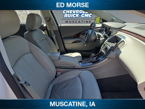 Used 2010 Buick LaCrosse CXL FWD image 16