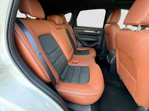 Used 2024 MAZDA CX-5 Carbon Edition image 37