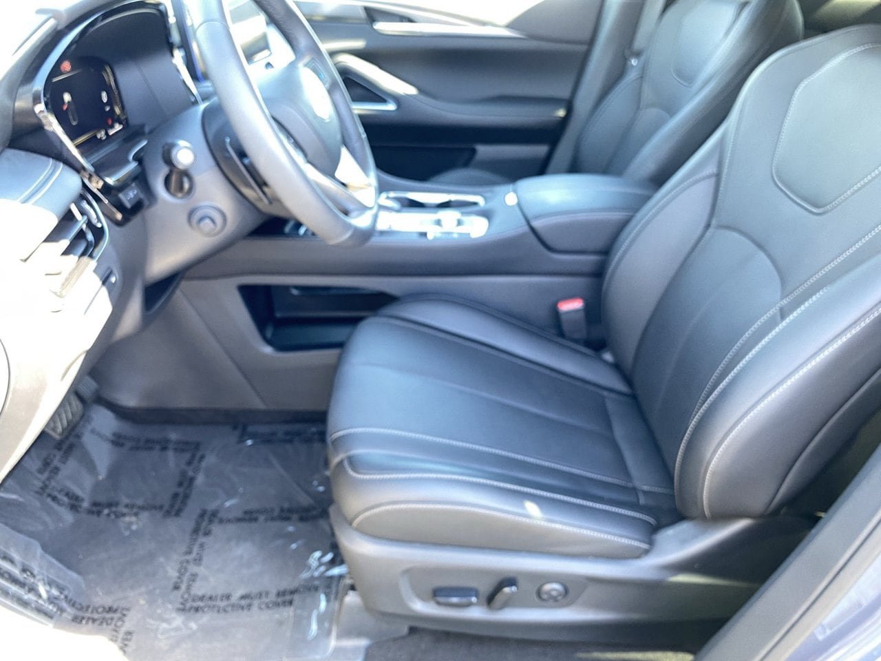 Certified 2027 INFINITI QX60 Luxe w/ Cargo Package FWD image 28