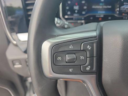 Used 2024 Chevrolet Silverado 1500 LT AWD/4WD image 18