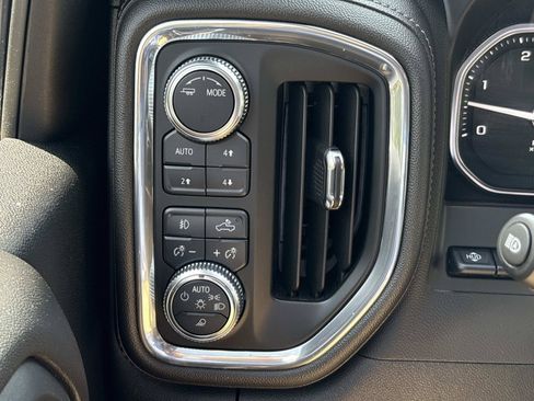 Used 2021 GMC Sierra 3500 Denali w/ Denali Ultimate Package AWD/4WD image 22