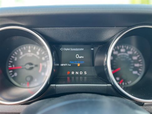 Used 2020 Ford Mustang Premium image 22