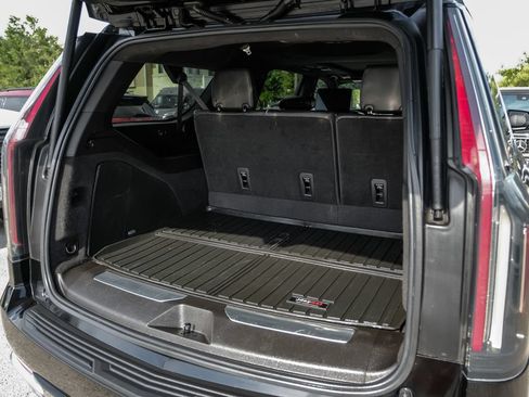 Used 2021 Cadillac Escalade ESV Premium Luxury Platinum AWD/4WD image 63