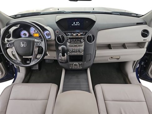 Used 2015 Honda Pilot Touring image 11