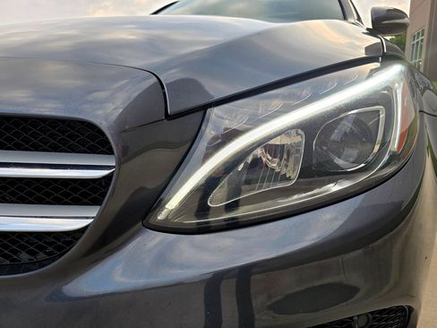 Used 2015 Mercedes-Benz C 300 Sedan image 7