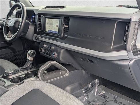 Certified 2023 Ford Bronco Big Bend w/ Sasquatch Package AWD/4WD image 20