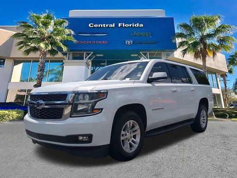 Used 2017 Chevrolet Suburban LT AWD/4WD image 9