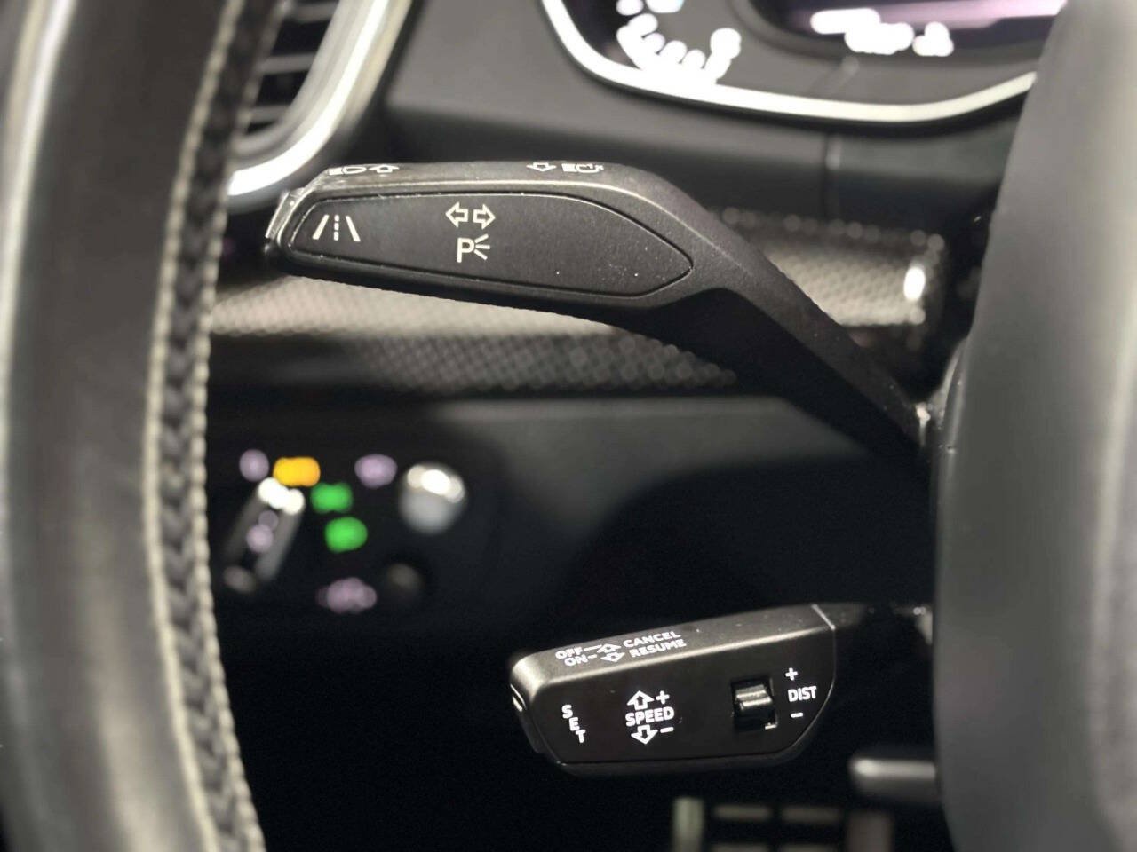 Used 2018 Audi SQ5 Prestige AWD/4WD image 34