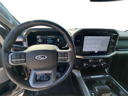 Used 2023 Ford F150 Lariat w/ Trailer Tow Package image 22