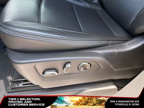 Used 2021 GMC Yukon Denali AWD/4WD image 19