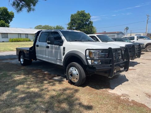 Used 2019 Ford F450 XL w/ Power Equipment Group AWD/4WD image 2