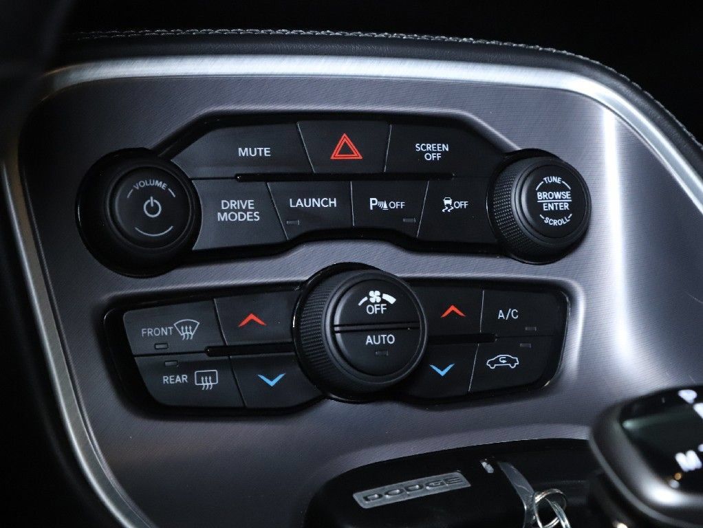 Used 2020 Dodge Challenger R/T Scat Pack w/ Dynamics Package RWD image 25