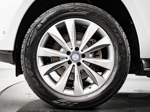 Used 2016 Mercedes-Benz GL 450 4MATIC image 13