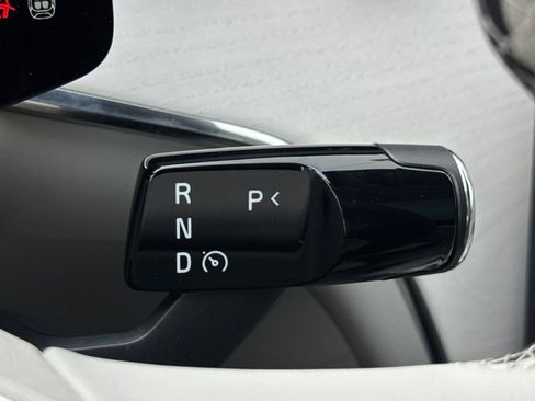 New 2025 Volvo EX90 Ultra image 25