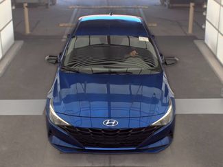 Used 2023 Hyundai Elantra SEL w/ Convenience Package FWD video 2