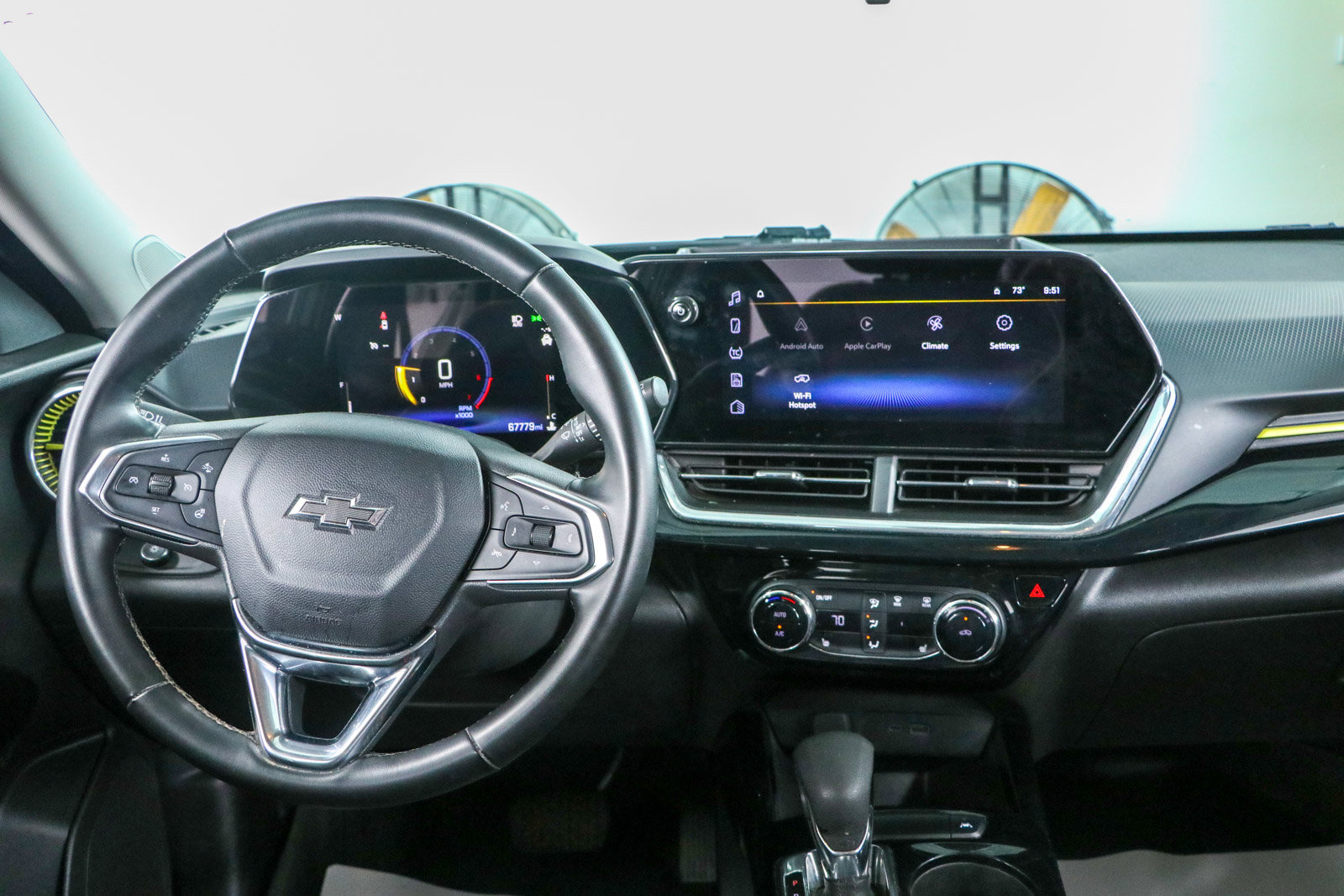 Used 2025 Chevrolet Trax ACTIV w/ Driver Confidence Package FWD image 17