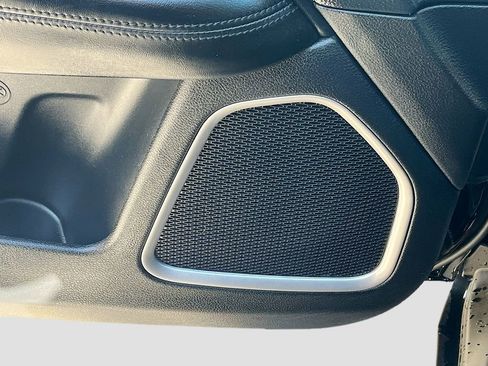 Used 2021 Jeep Compass Latitude AWD/4WD image 18