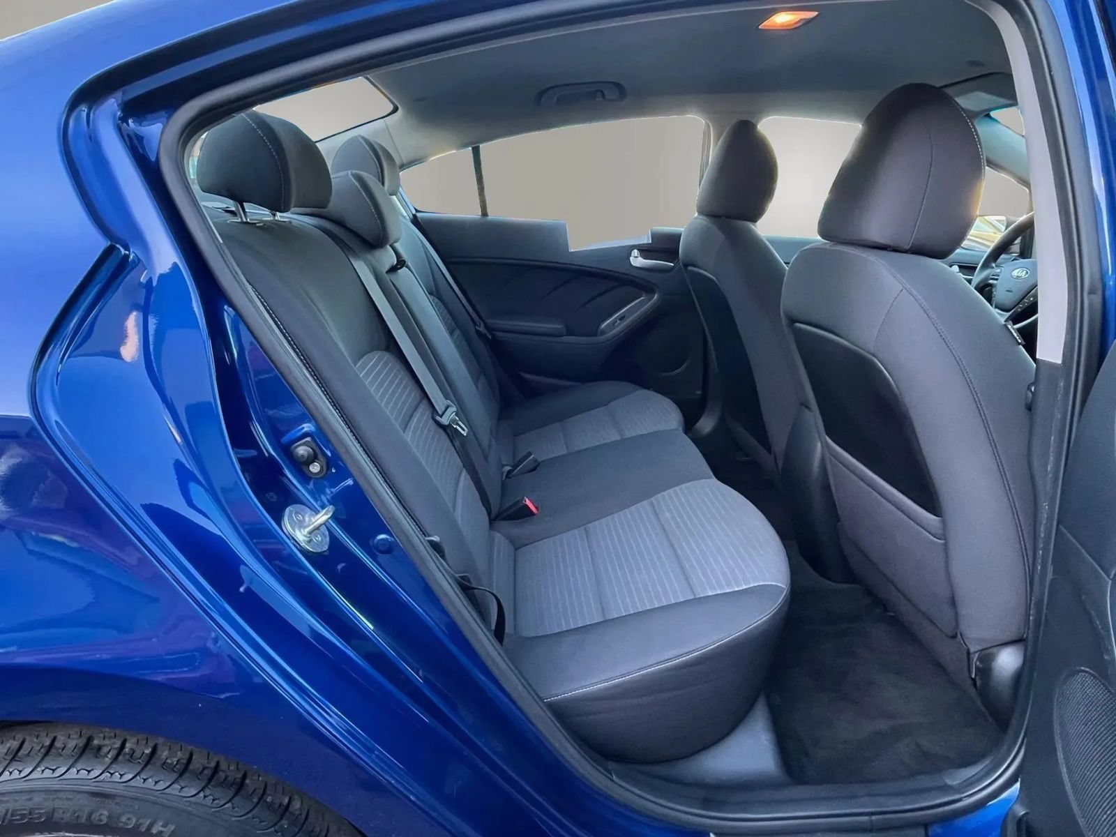 Used 2018 Kia Forte LX w/ LX Popular Package FWD image 13