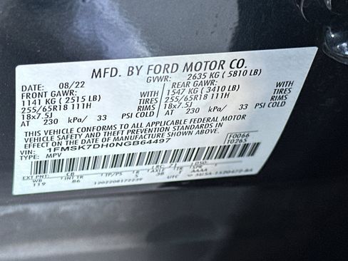 Certified 2022 Ford Explorer XLT RWD image 24