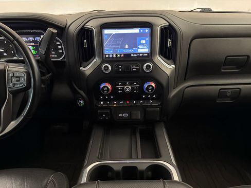 Used 2023 GMC Sierra 2500 Denali AWD/4WD image 19