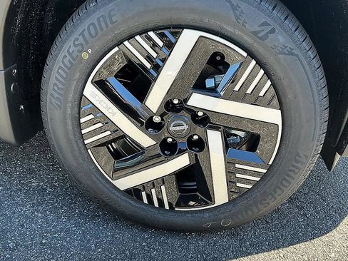 New 2026 Nissan Kicks SV w/ SV Premium Package image 22