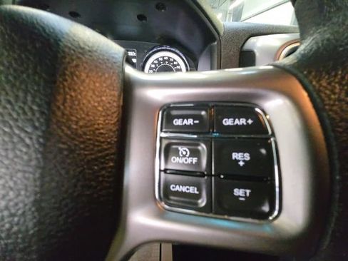 Used 2022 RAM 1500 Warlock AWD/4WD image 19