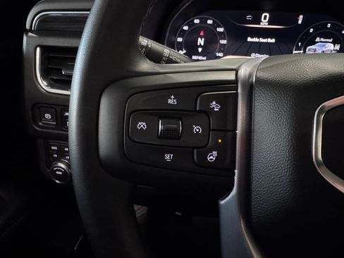 Certified 2023 GMC Yukon XL SLT w/ SLT Premium Package image 18